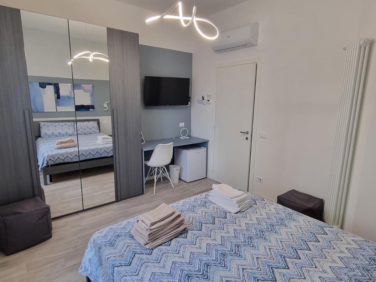 Blue House Apartment - San Massimo Verona Bagian luar foto