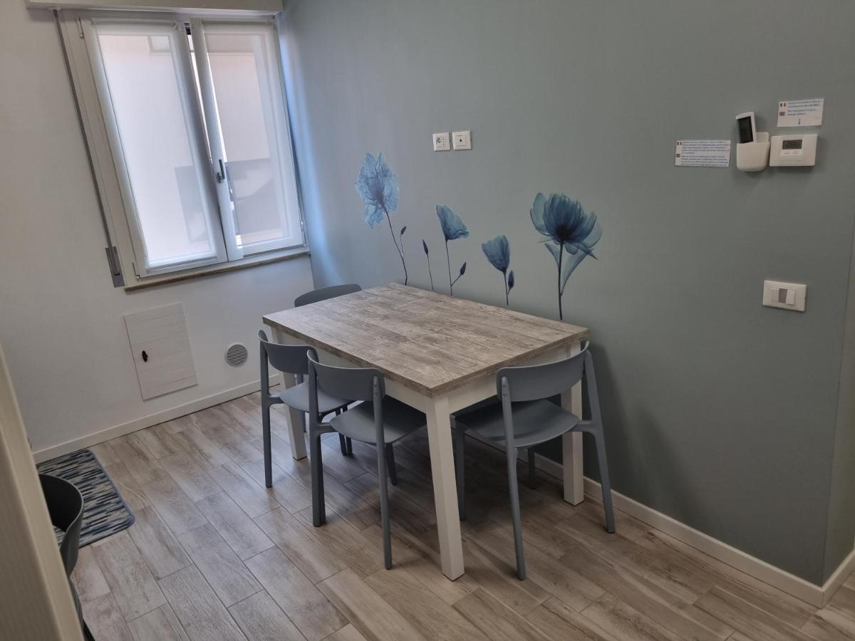 Blue House Apartment - San Massimo Verona Bagian luar foto