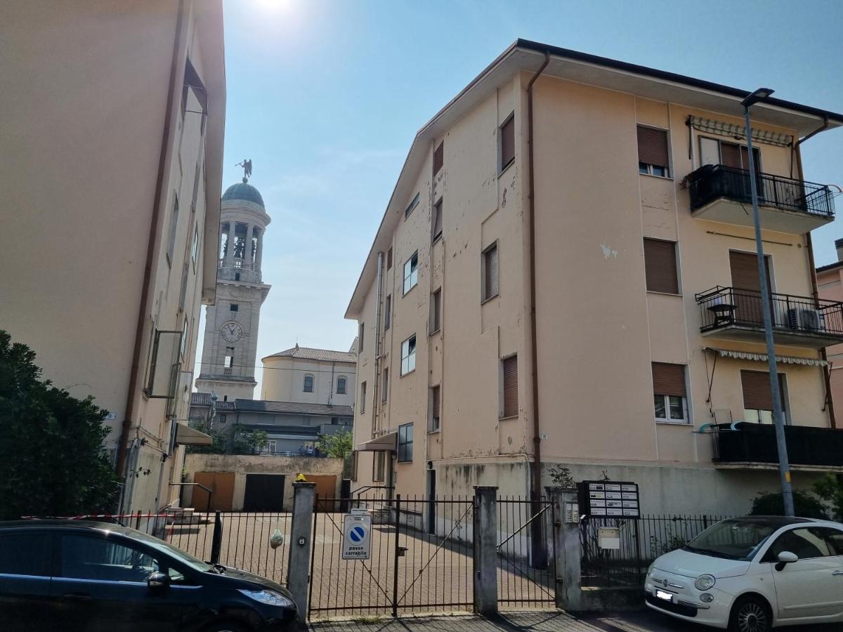 Blue House Apartment - San Massimo Verona Bagian luar foto